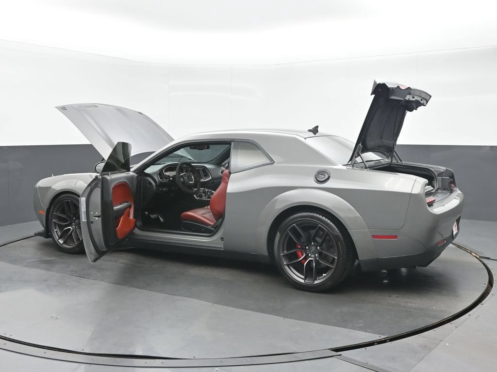 Used 2019 Dodge Challenger SRT Hellcat w/ Widebody Package RWD image 39