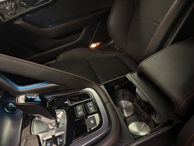 Used 2022 Jaguar F-TYPE Coupe RWD image 28