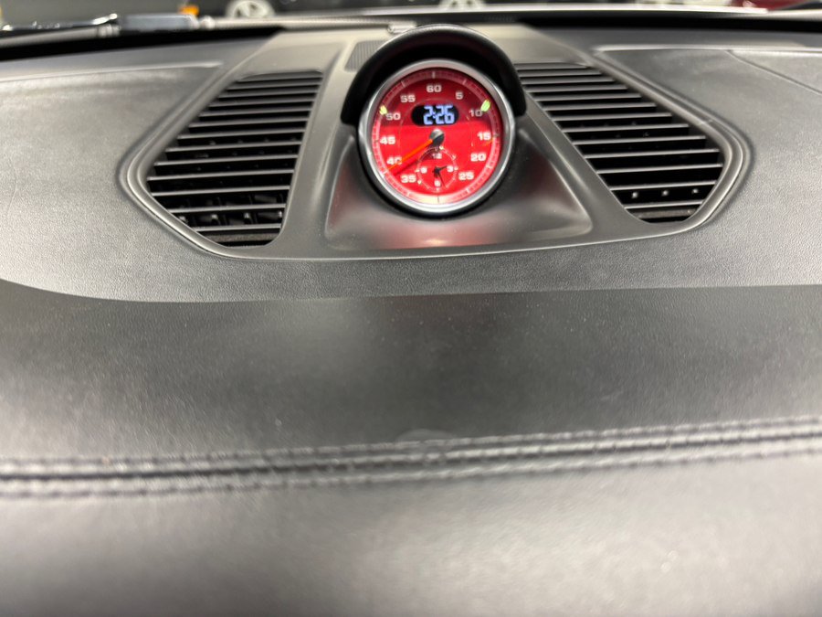 Used 2013 Porsche 911 Carrera 4S w/ Bose Audio Pkg AWD/4WD image 8