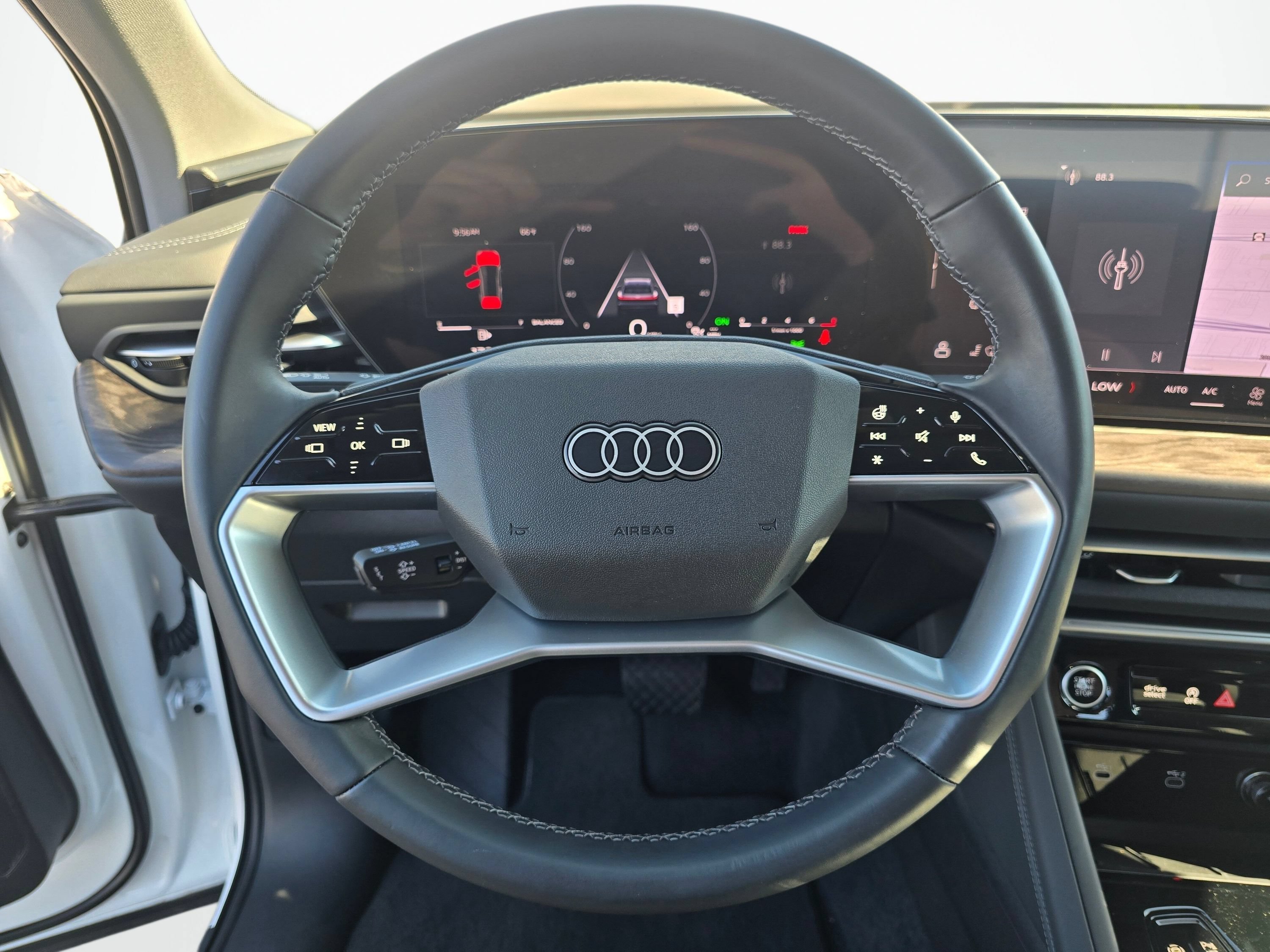 Certified 2025 Audi Q5 Premium w/ Convenience Package AWD/4WD image 13