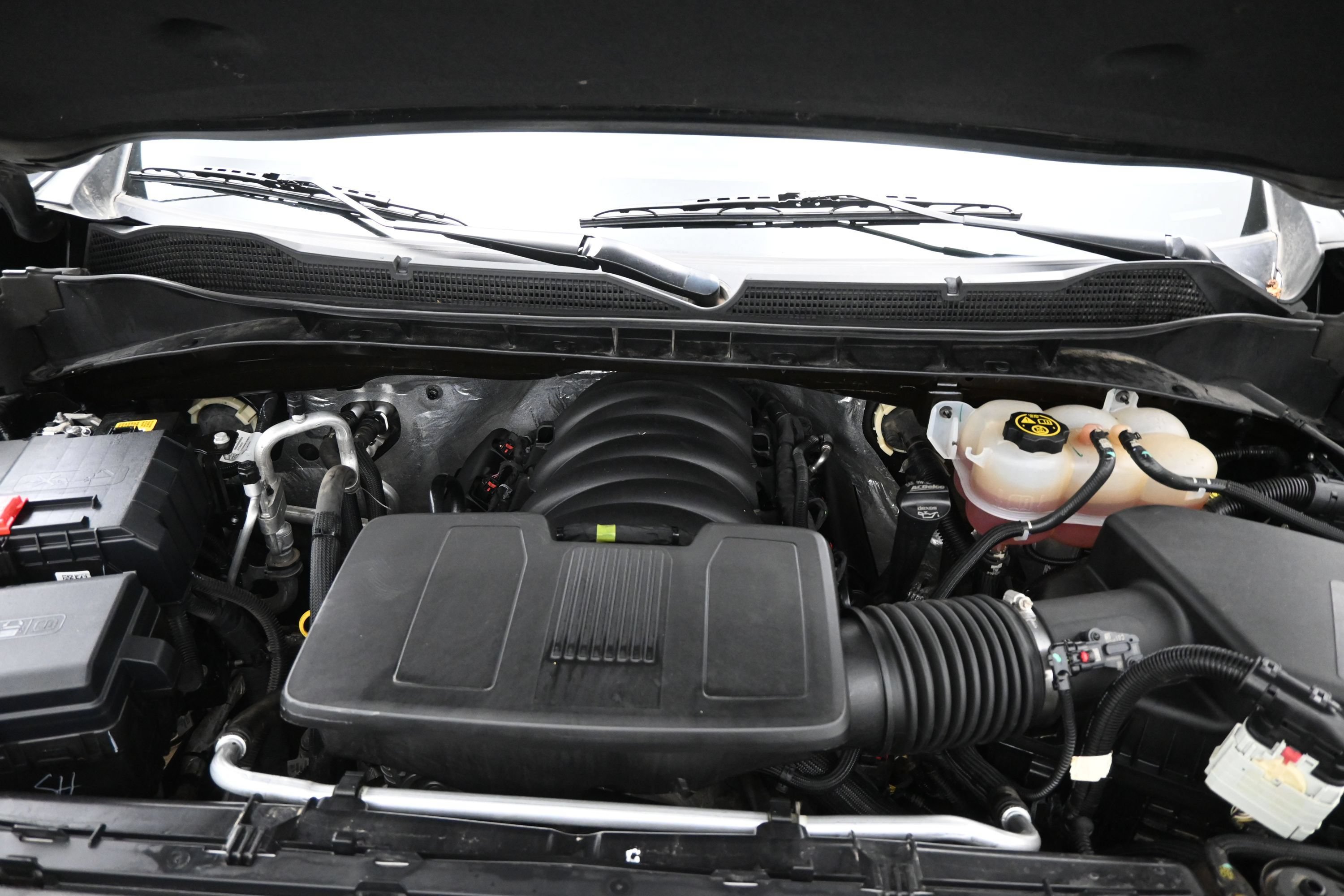 Used 2023 Chevrolet Silverado 1500 Custom Trail Boss w/ LPO, Dark Essentials Package AWD/4WD image 25