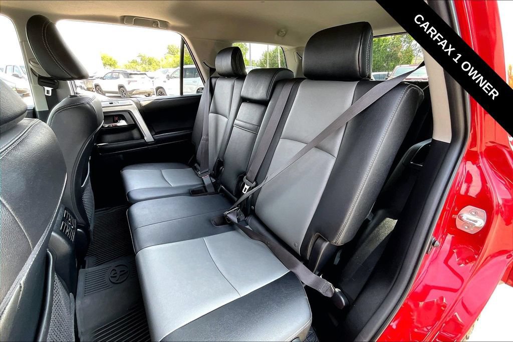 Used 2024 Toyota 4Runner SR5 Premium w/ Moonroof Package AWD/4WD image 6