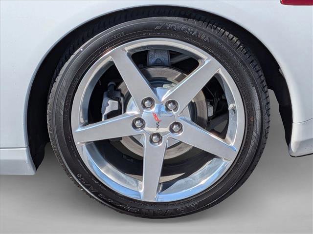 Used 2005 Chevrolet Corvette w/ Preferred Equipment Group image 19