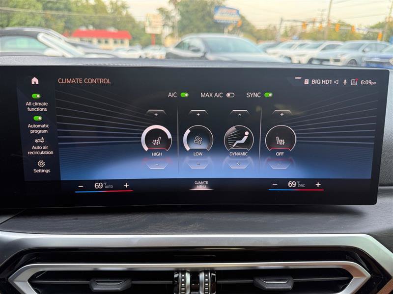 Used 2023 BMW 330i xDrive Sedan AWD/4WD image 27