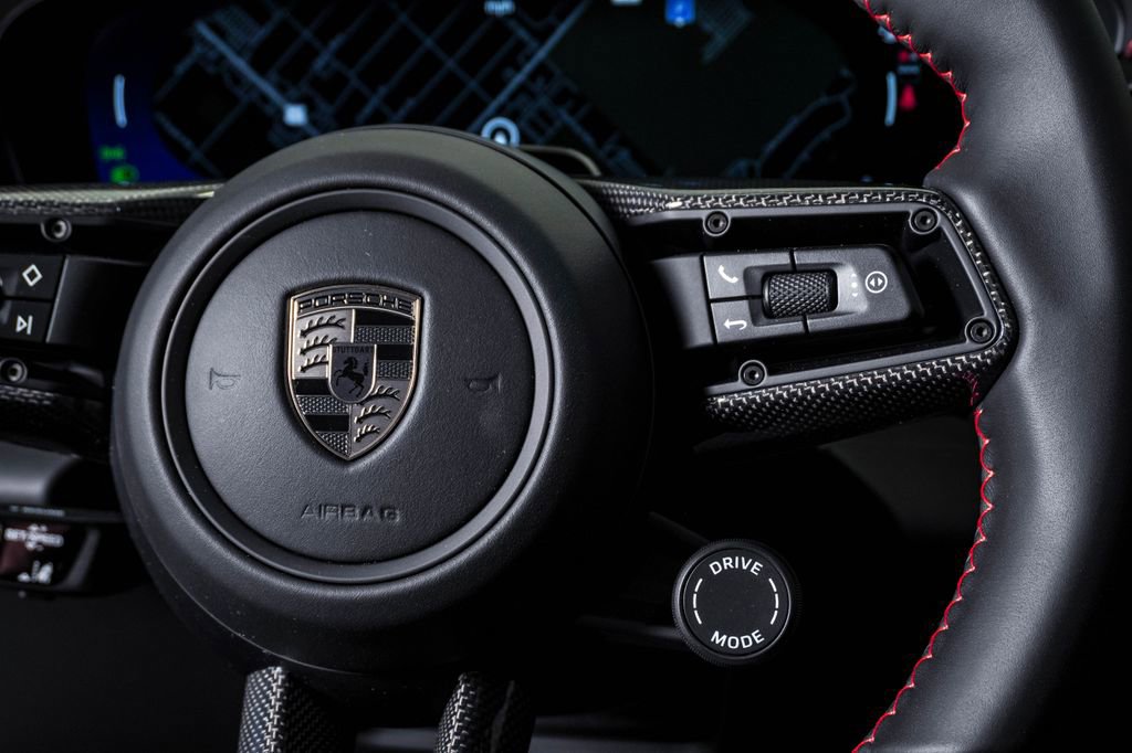 New 2026 Porsche Macan Turbo Electric image 19