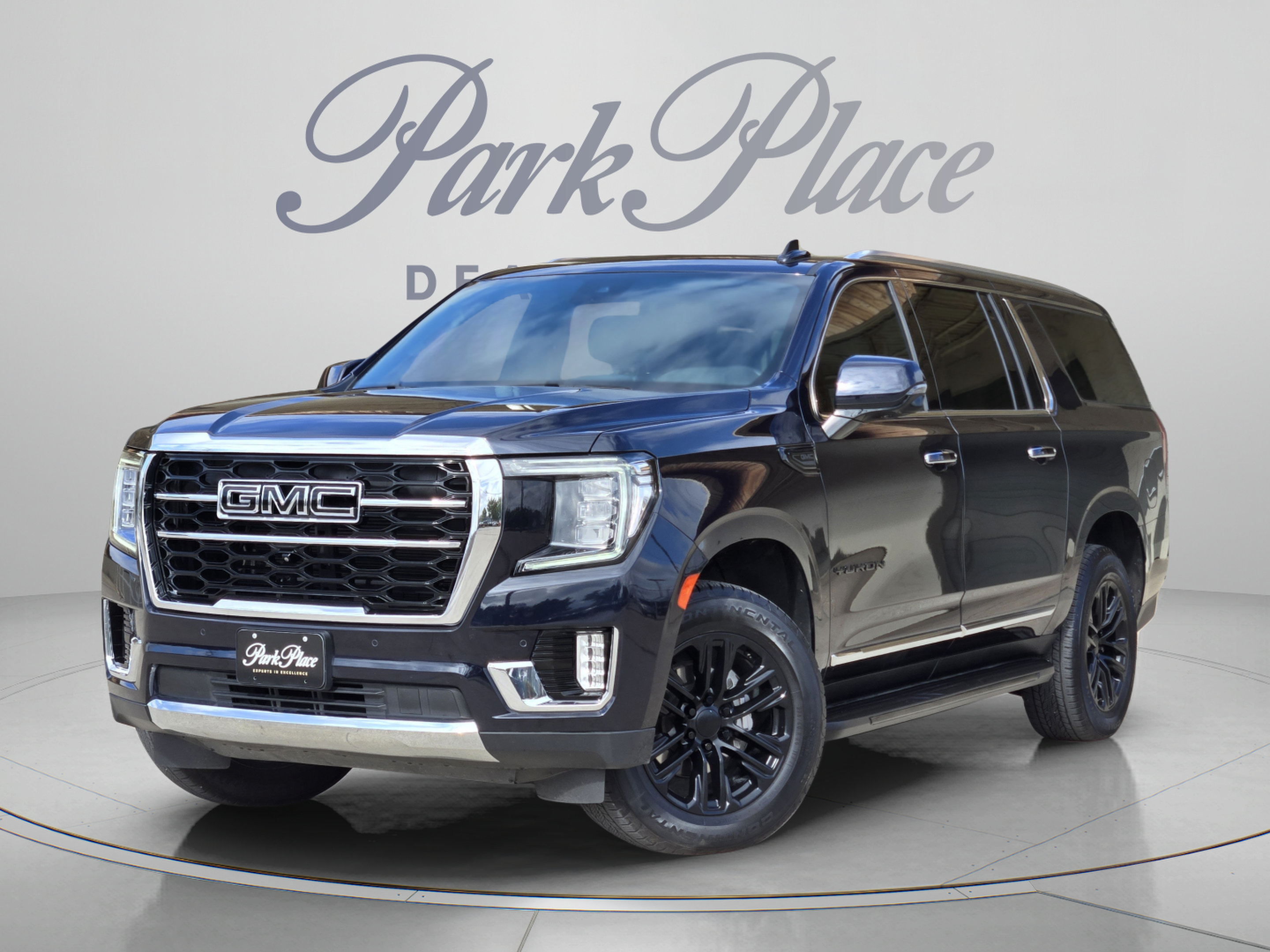 Used 2024 GMC Yukon XL SLT w/ SLT Premium Package