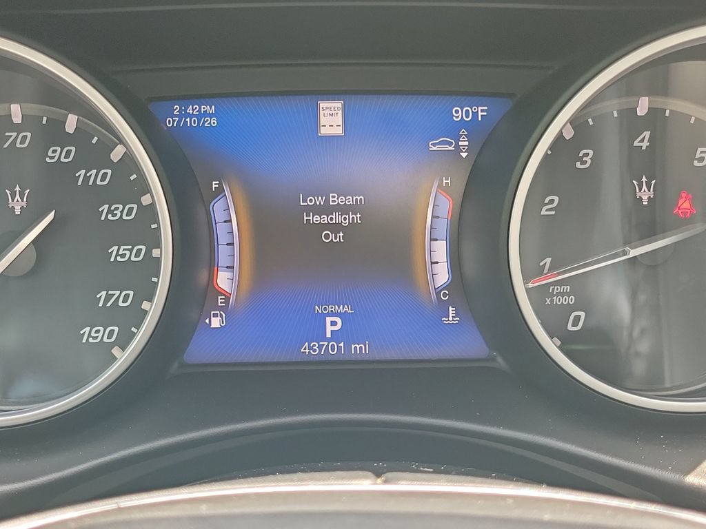 Used 2019 Maserati Levante S GranLusso AWD/4WD image 30