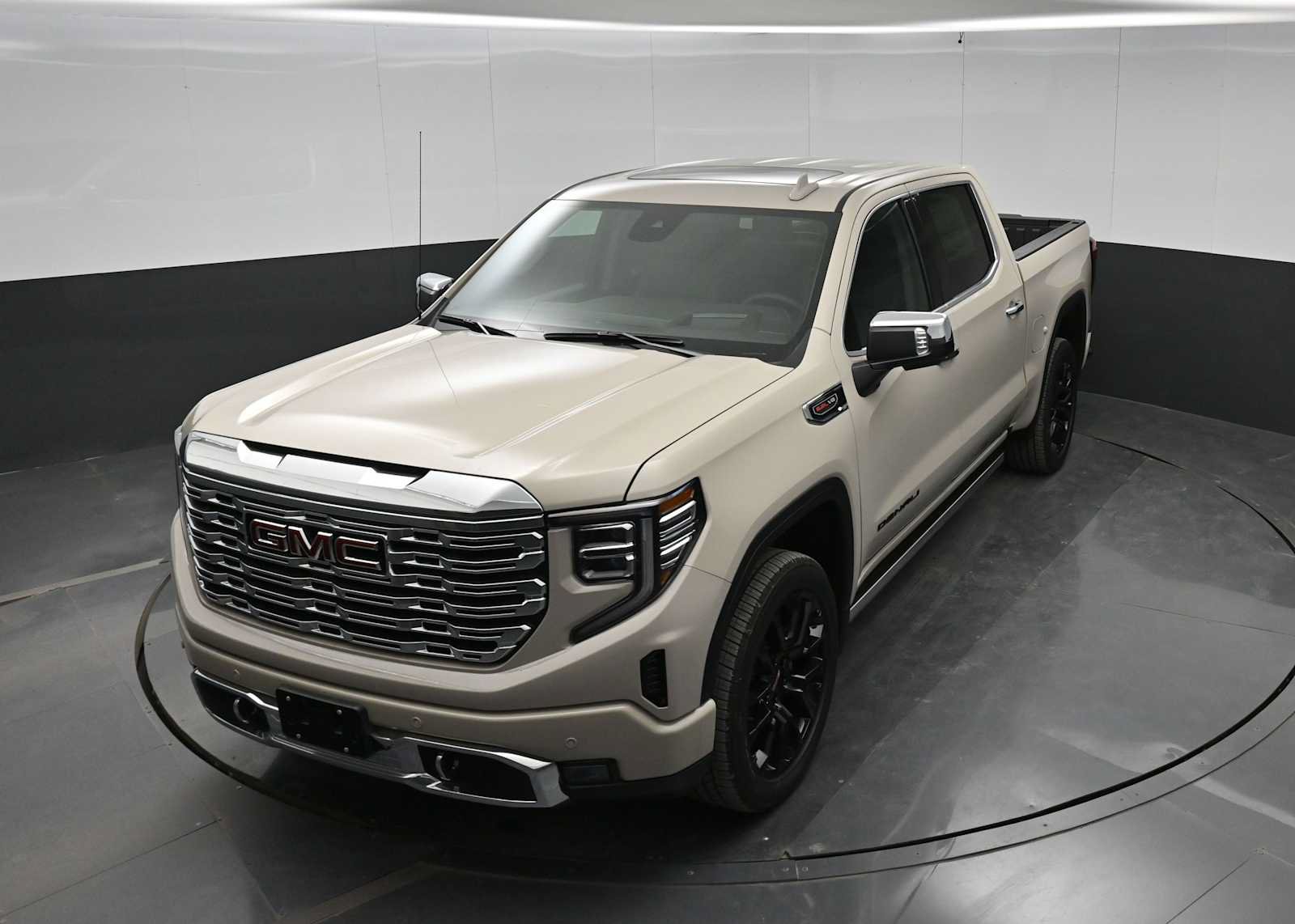 New 2026 GMC Sierra 1500 Denali AWD/4WD image 25