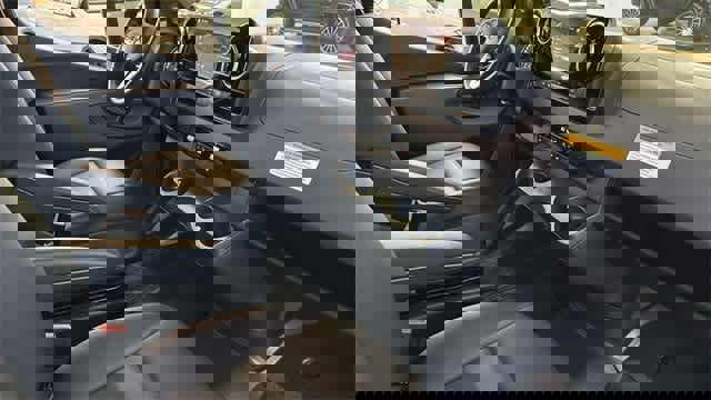 Used 2023 Mercedes-Benz Sprinter 2500 image 26