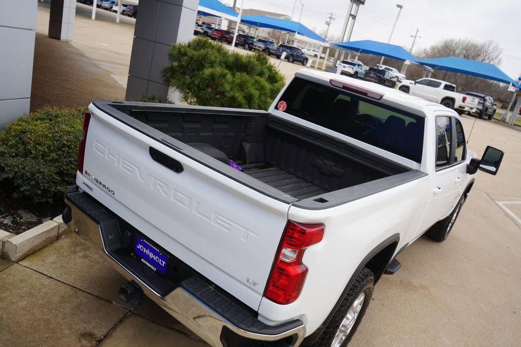 Used 2024 Chevrolet Silverado 2500 LT image 15
