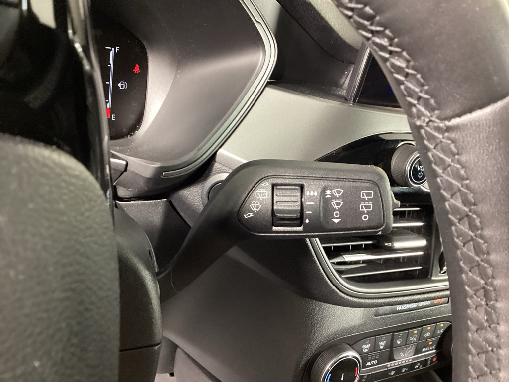 Used 2023 Ford Escape Active AWD/4WD image 23