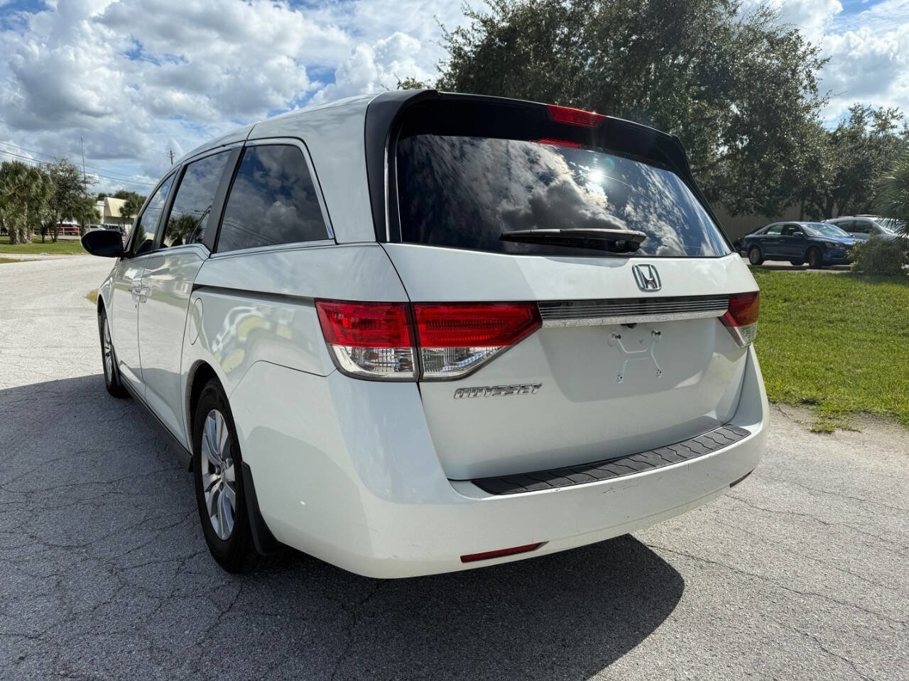 Used 2014 Honda Odyssey EX-L image 8