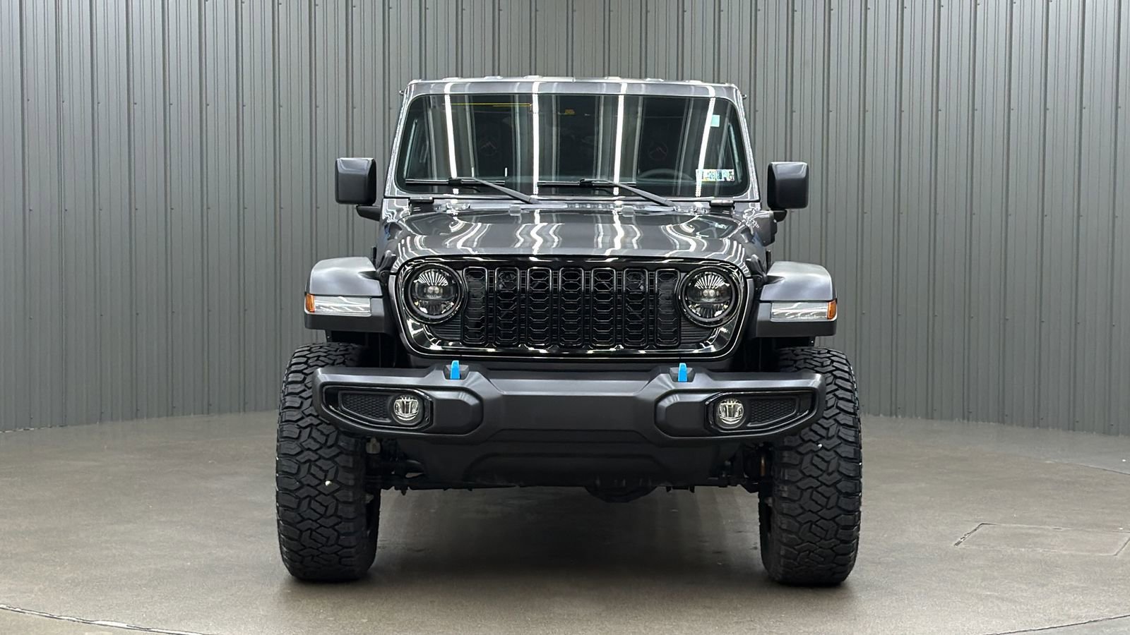 Used 2024 Jeep Wrangler Unlimited AWD/4WD image 8
