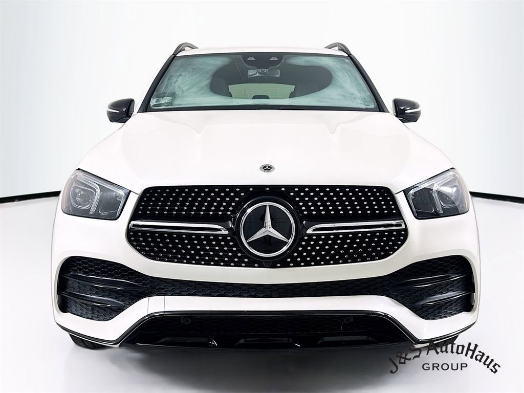 Used 2022 Mercedes-Benz GLE 350 4MATIC w/ AMG Line Exterior image 2
