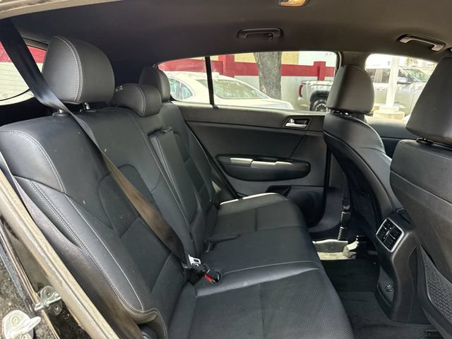 Used 2021 Kia Sportage S FWD image 28