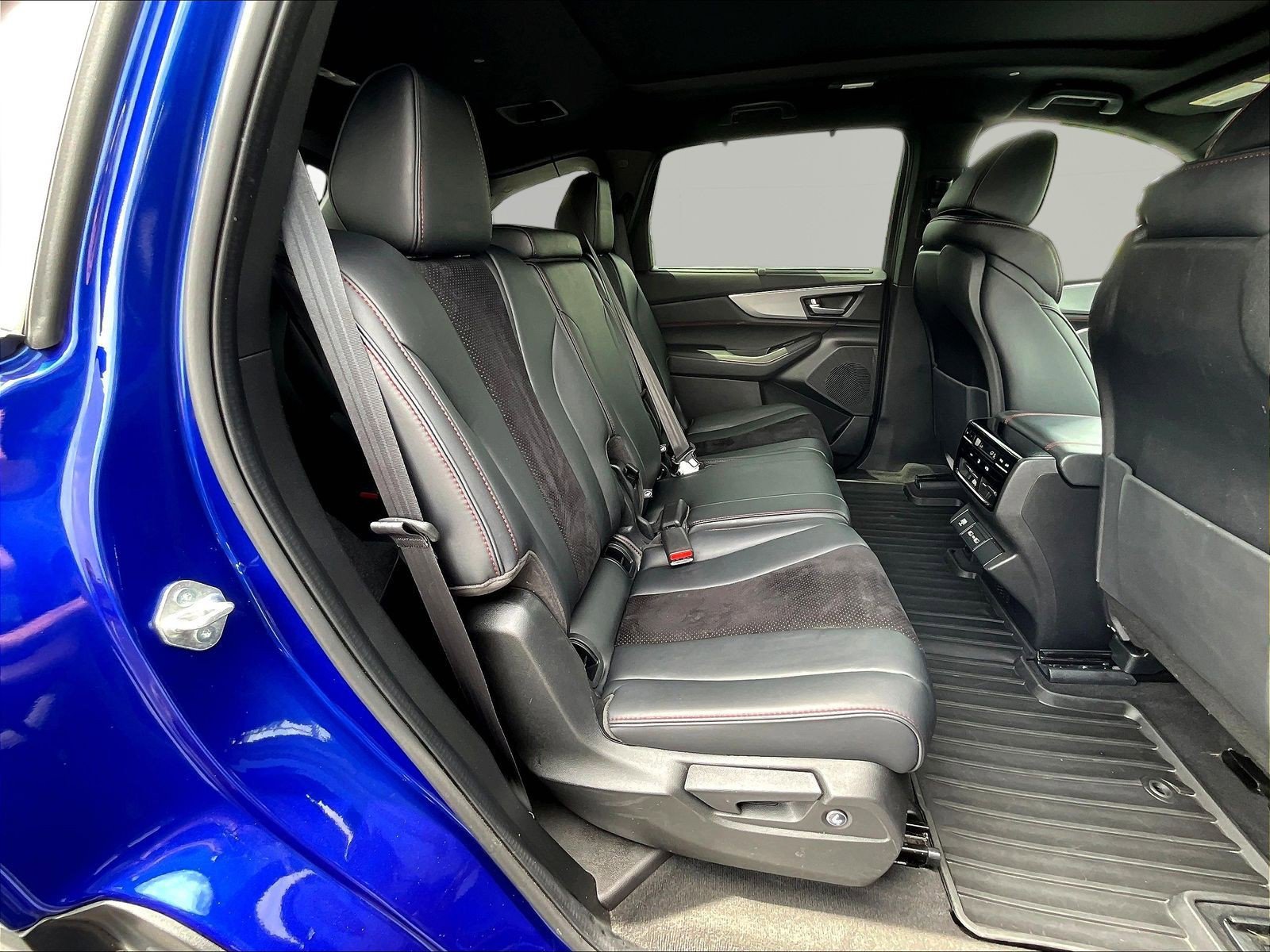 Used 2022 Acura MDX A-Spec AWD/4WD image 25