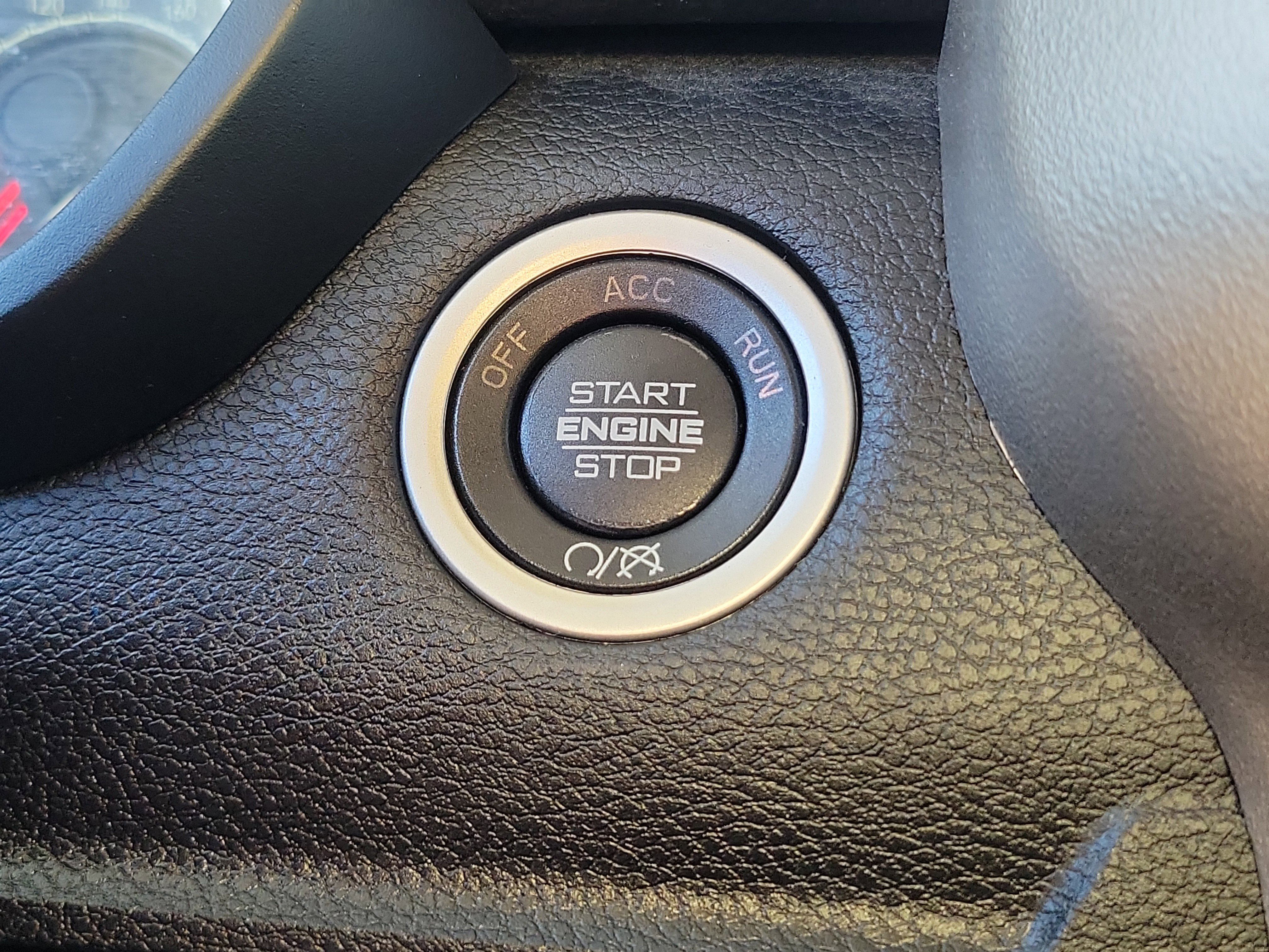 Used 2024 RAM 2500 Laramie image 29