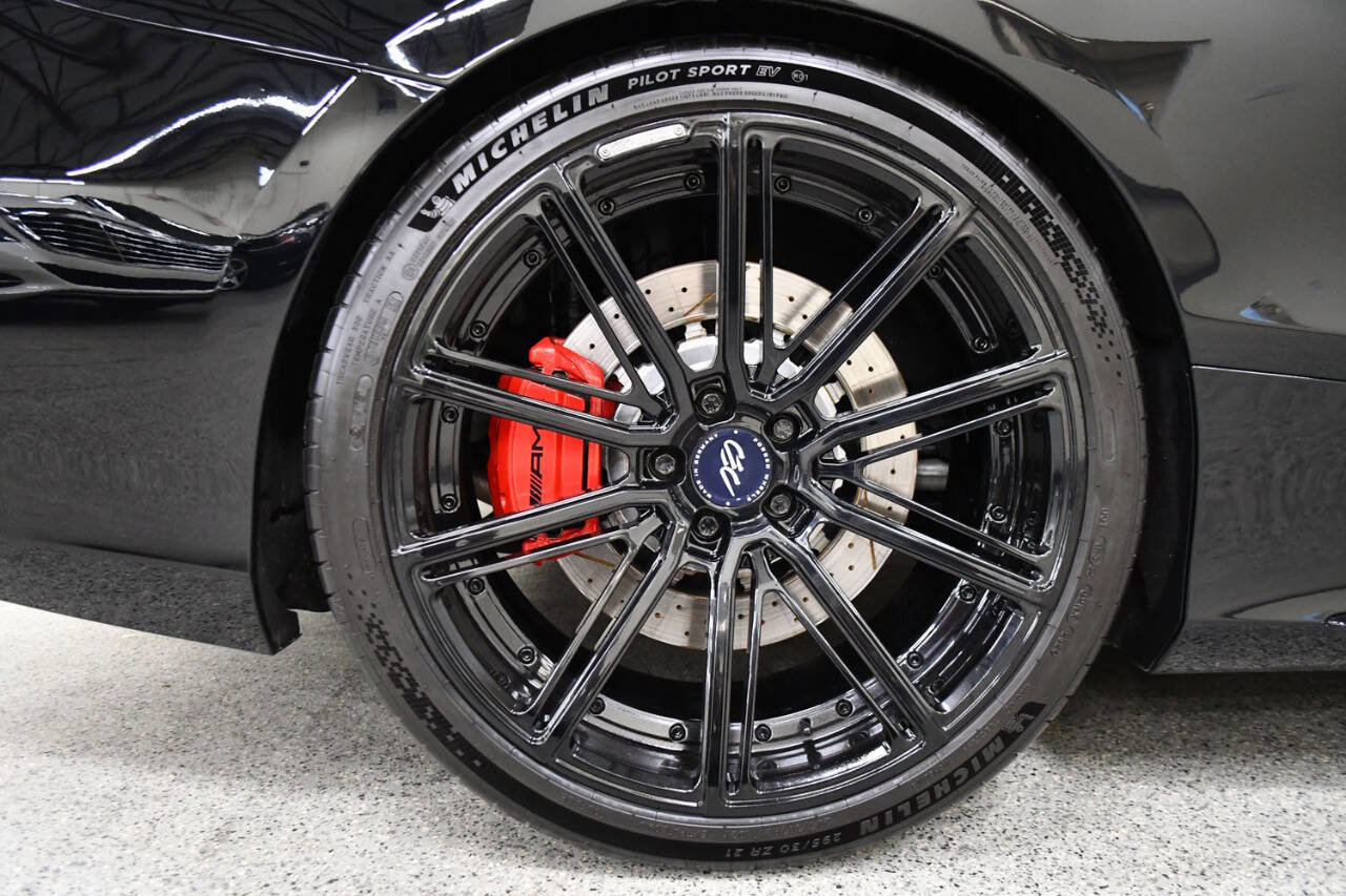 Used 2015 Mercedes-Benz S 63 AMG S 63 AMG AWD 4MATIC 2dr Coupe image 29