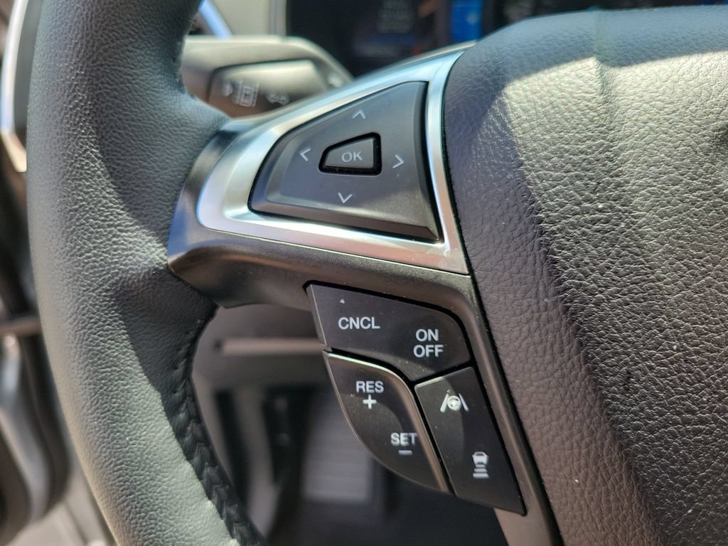 Used 2024 Ford Edge Titanium w/ Equipment Group 301A AWD/4WD image 24