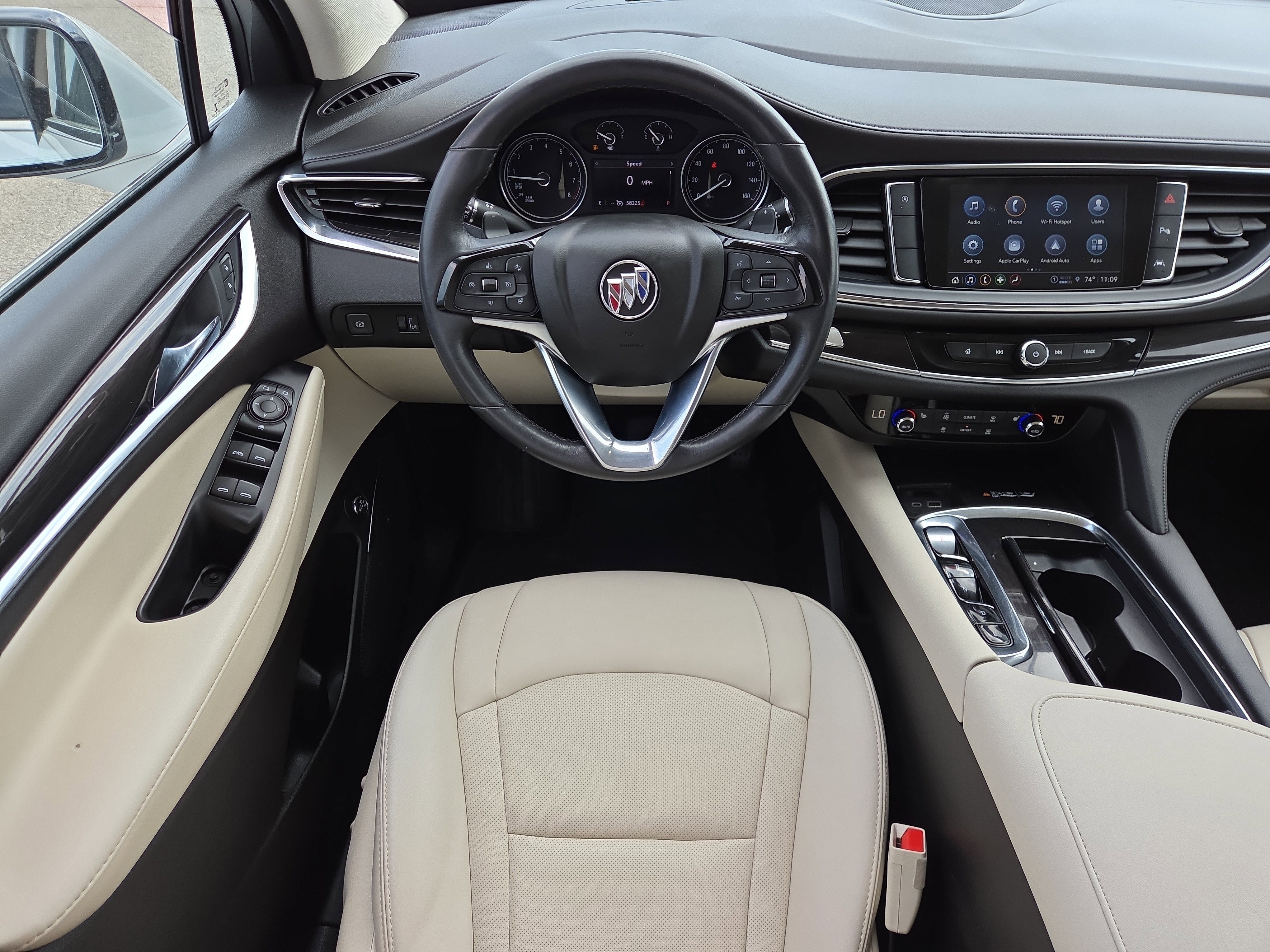 Used 2023 Buick Enclave Essence image 14