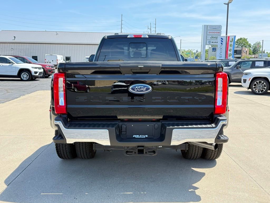 Used 2026 Ford F350 XLT AWD/4WD image 6