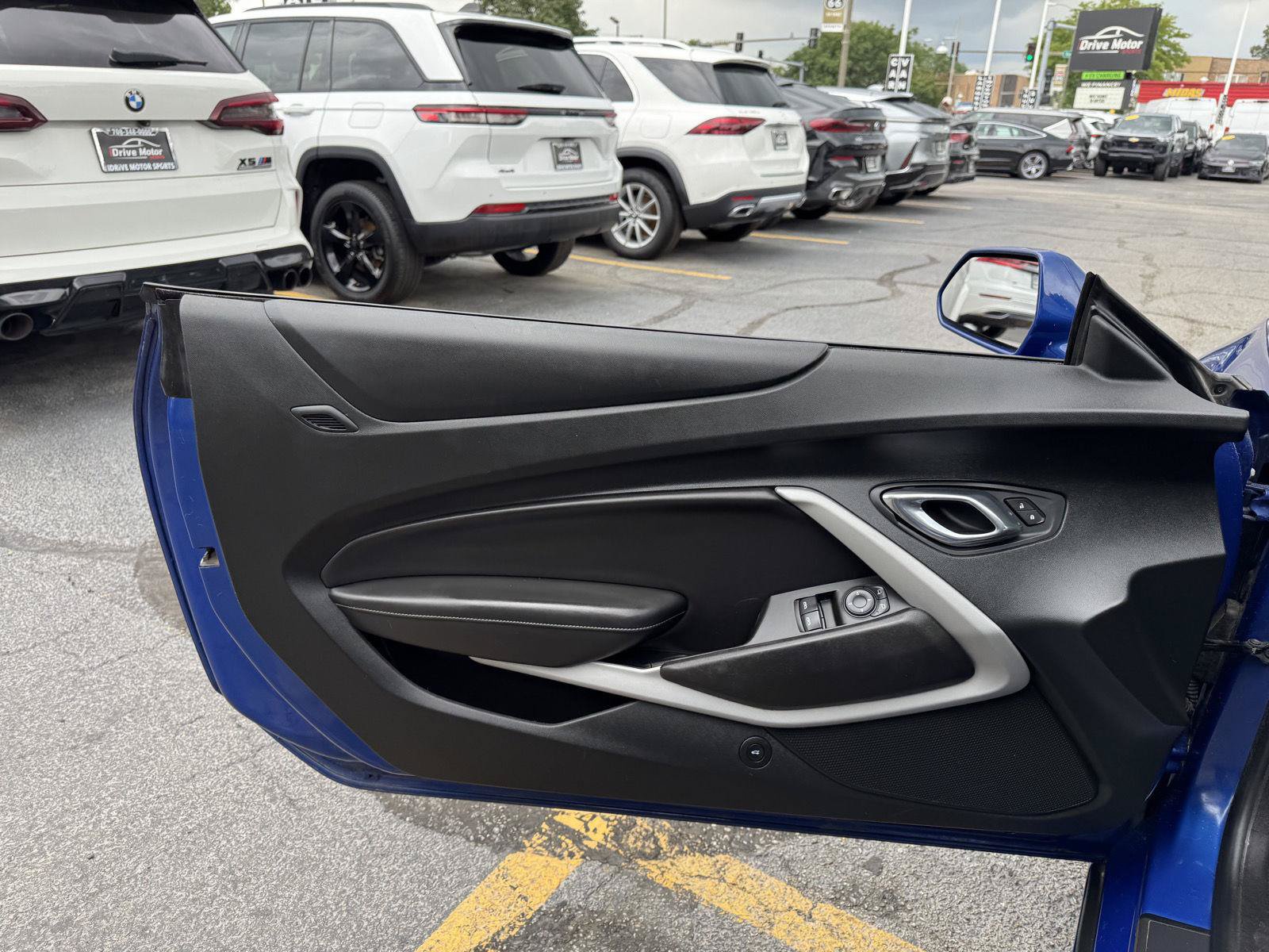 Used 2019 Chevrolet Camaro LT RWD image 18