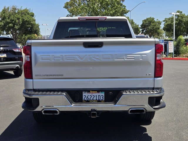 Used 2020 Chevrolet Silverado 1500 LT AWD/4WD image 5