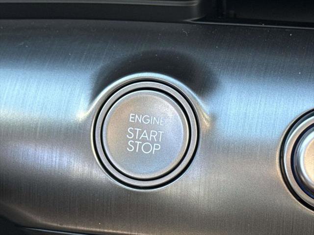 Used 2025 Hyundai Kona Limited image 27