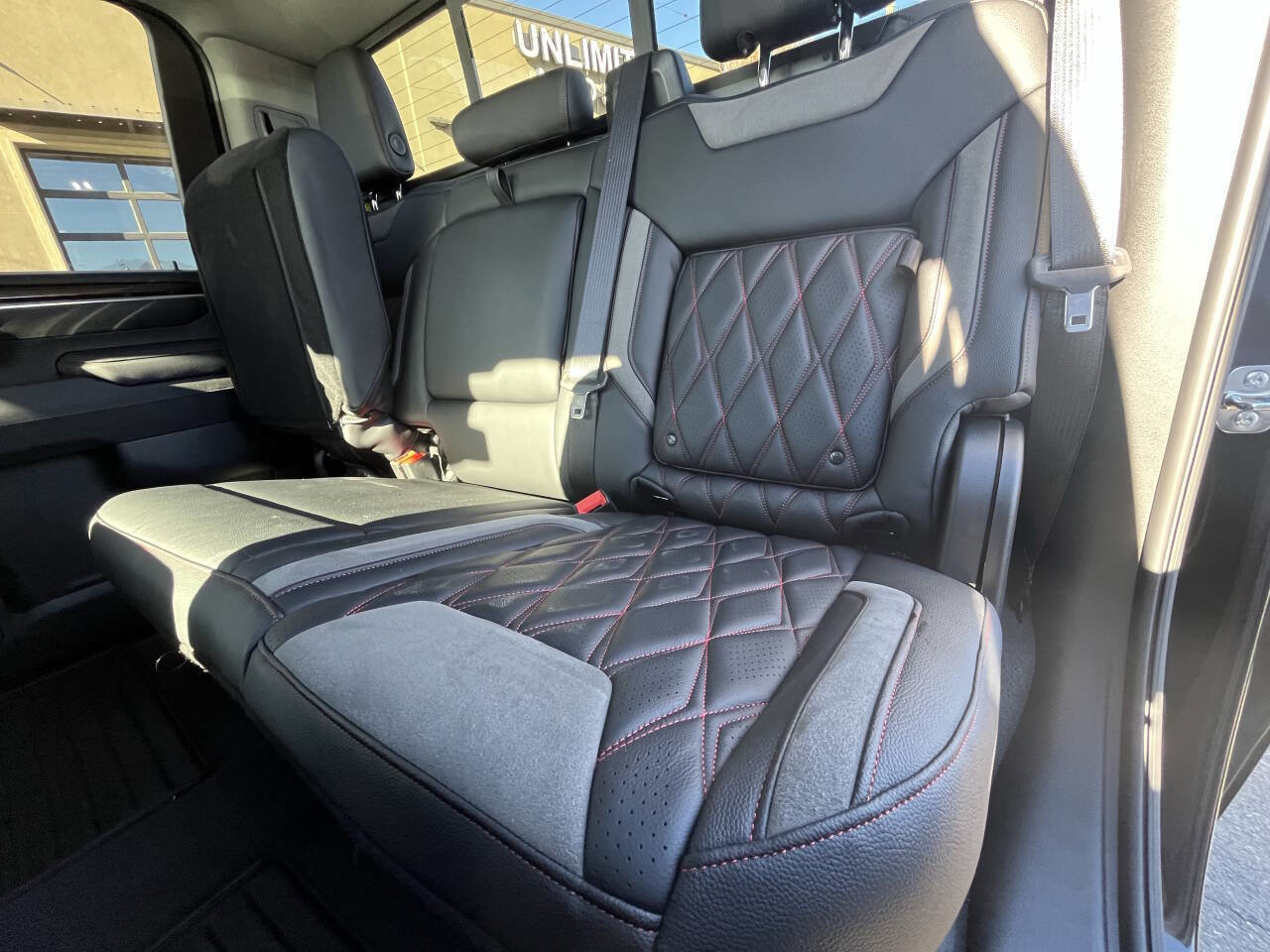 Used 2025 Chevrolet Silverado 2500 LT w/ Trail Boss Package image 15