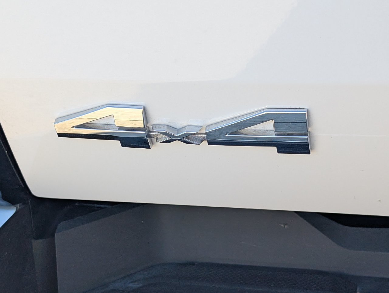 Used 2026 Toyota Tundra Limited AWD/4WD image 8