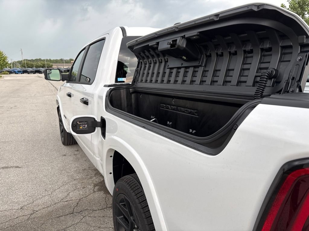 New 2027 RAM 1500 Laramie w/ Night Edition AWD/4WD image 7