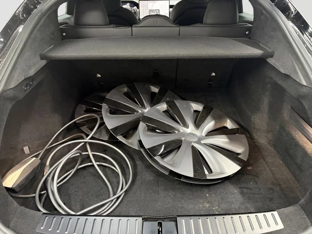 Used 2022 Tesla Model S Standard Range AWD/4WD image 19