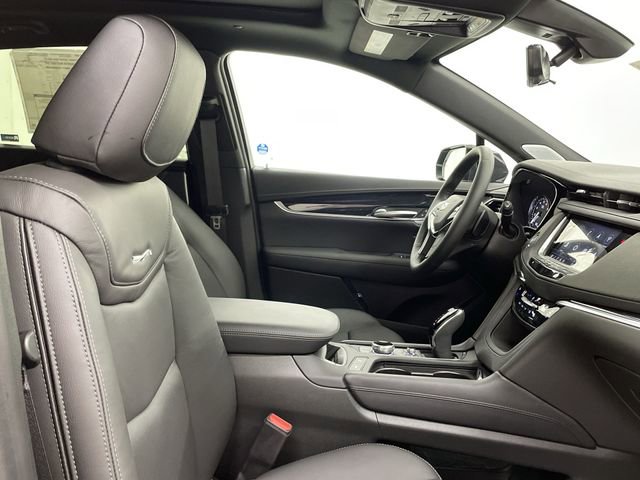 New 2025 Cadillac XT5 Premium Luxury w/ Technology Package AWD/4WD image 25