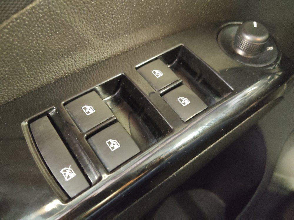 Used 2019 Chevrolet Sonic LT w/ RS Package FWD image 27