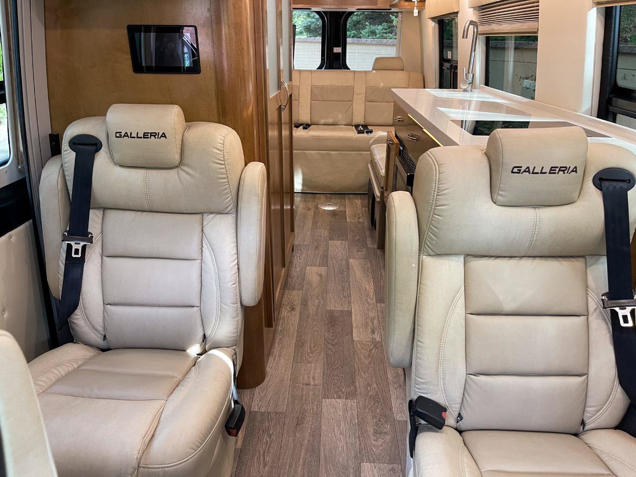 Used 2017 Mercedes-Benz Sprinter 3500 image 25