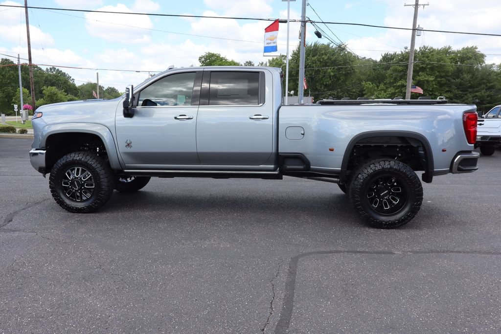 New 2026 Chevrolet Silverado 3500 LTZ w/ LTZ Plus Package AWD/4WD image 37