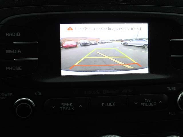 Used 2016 Kia Soul + FWD image 11