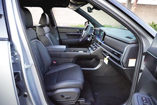 New 2026 Hyundai Santa Fe Calligraphy AWD/4WD image 15