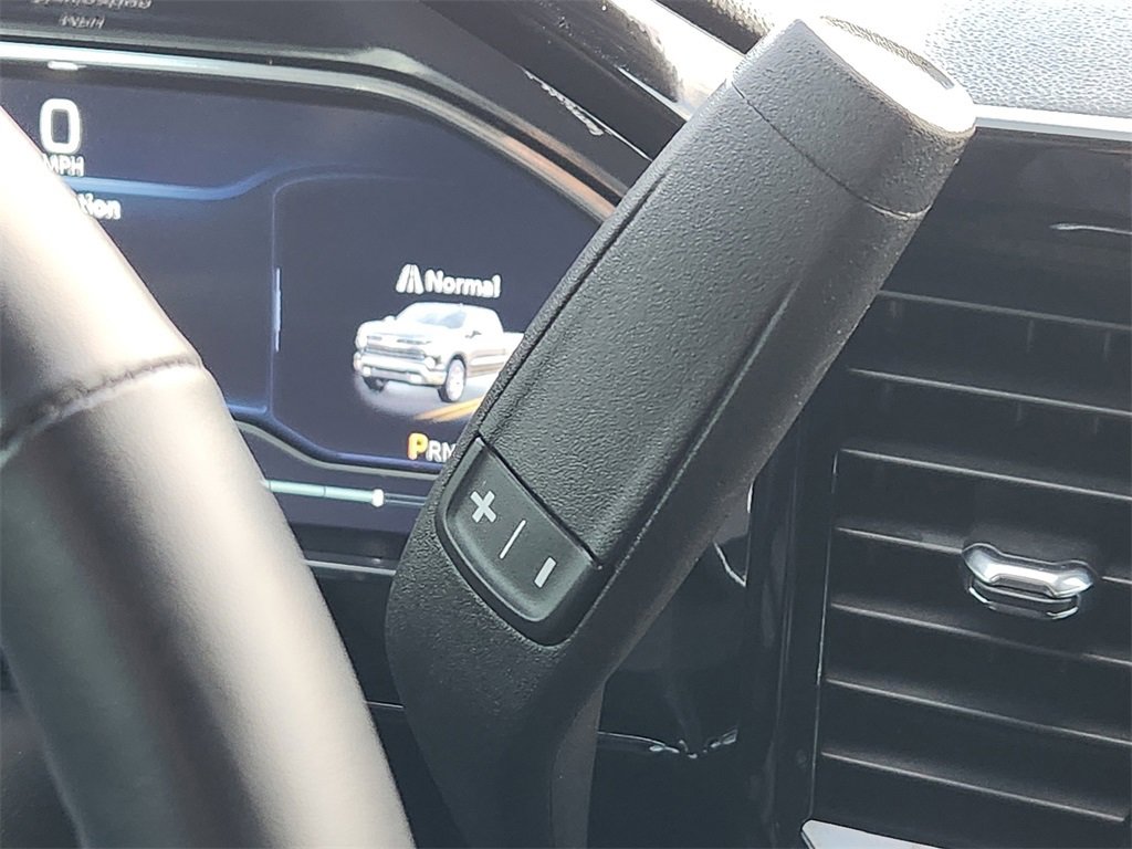 Used 2024 Chevrolet Silverado 1500 LT image 22