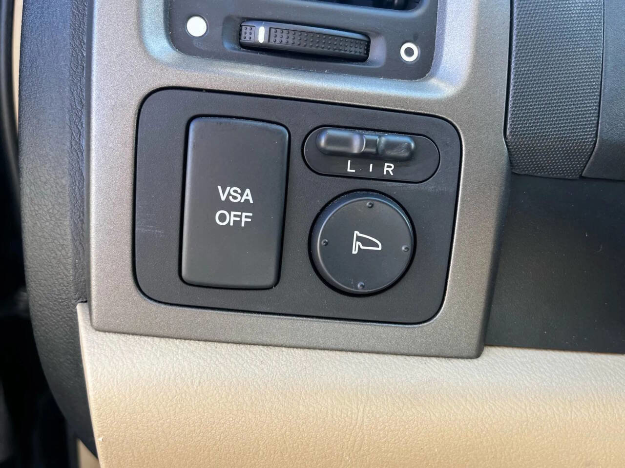 Used 2009 Honda CR-V EX-L image 19