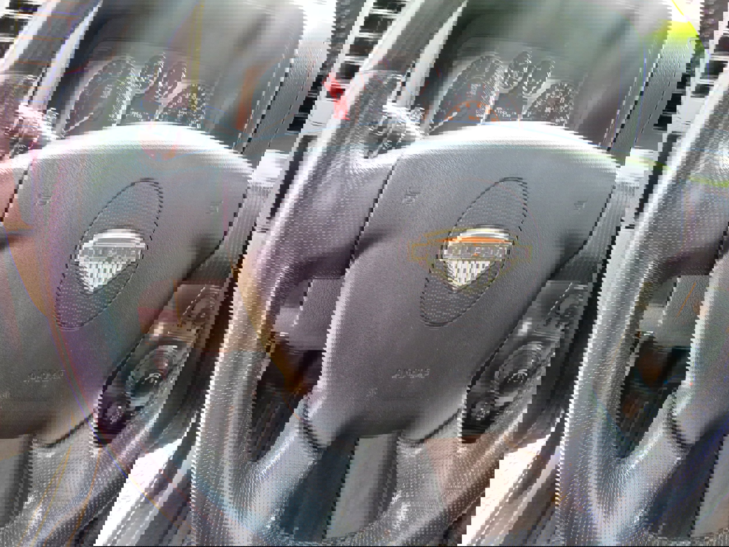 Used 2010 HUMMER H3 Alpha image 14