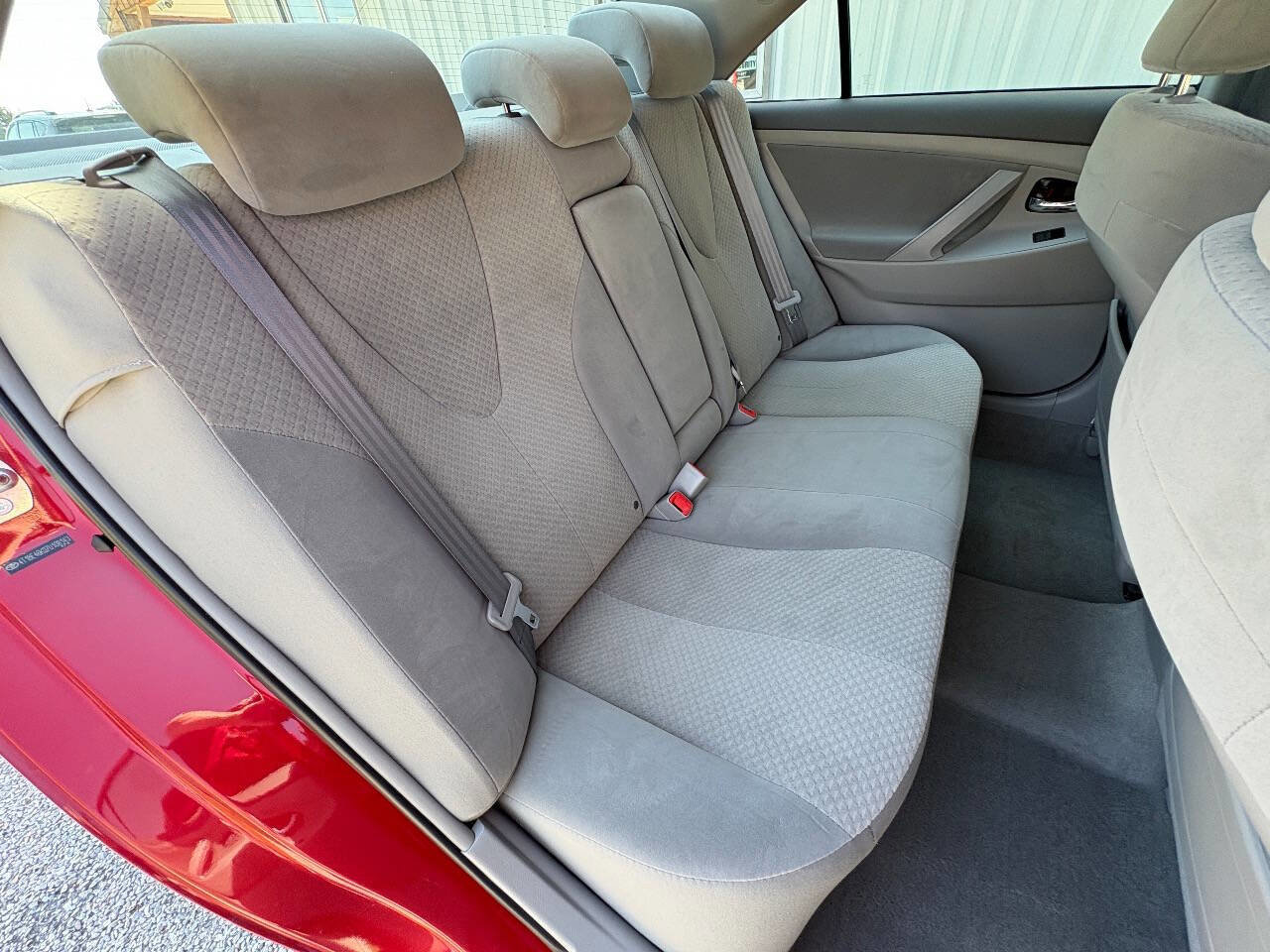 Used 2007 Toyota Camry LE FWD image 26