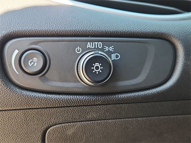 Certified 2023 Chevrolet Malibu LT image 17