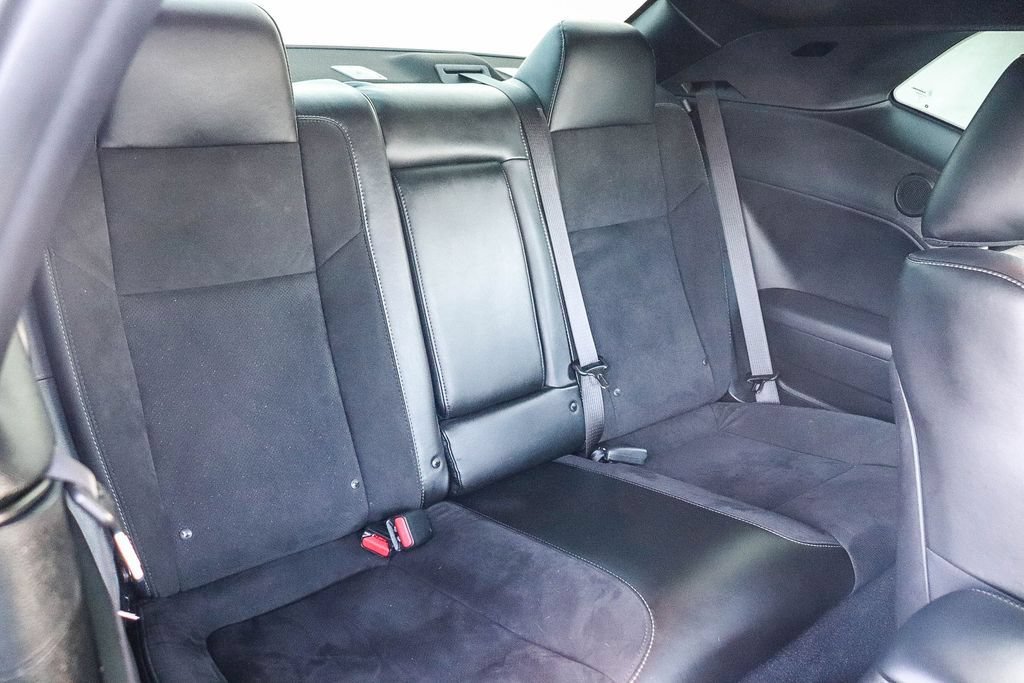 Used 2022 Dodge Challenger R/T Scat Pack RWD image 19