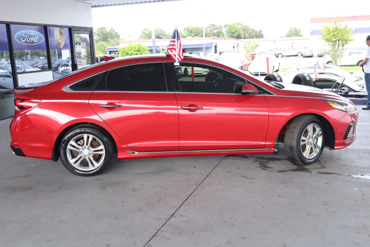 Used 2018 Hyundai Sonata Sport FWD image 4