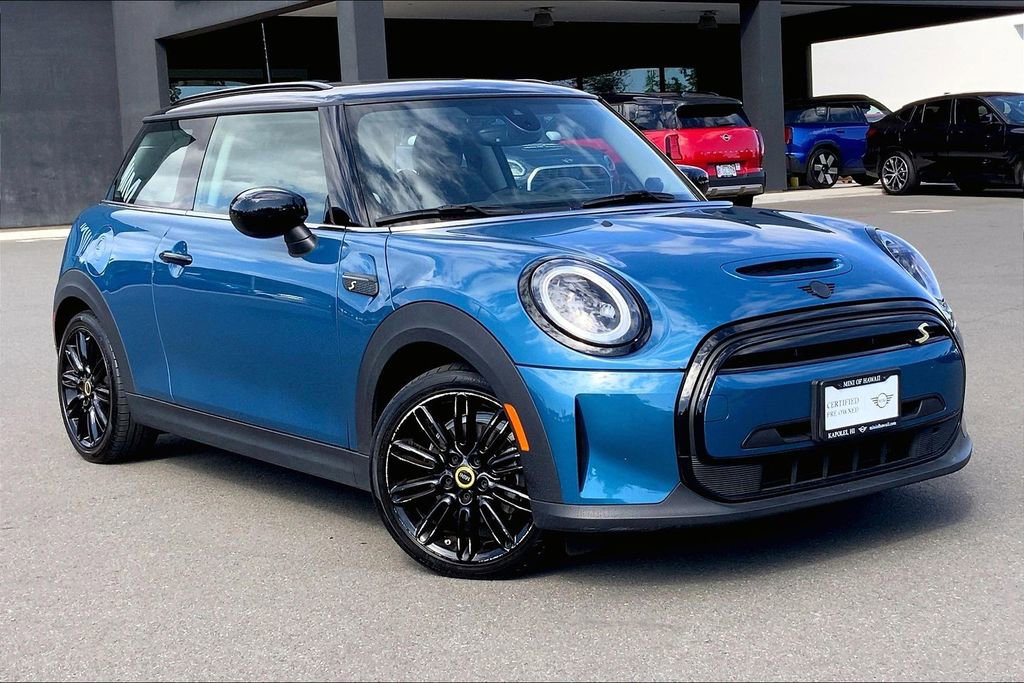 Certified 2024 MINI Cooper SE image 33