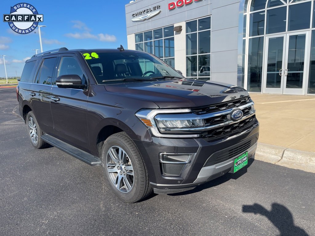 Used 2024 Ford Expedition Limited image 2
