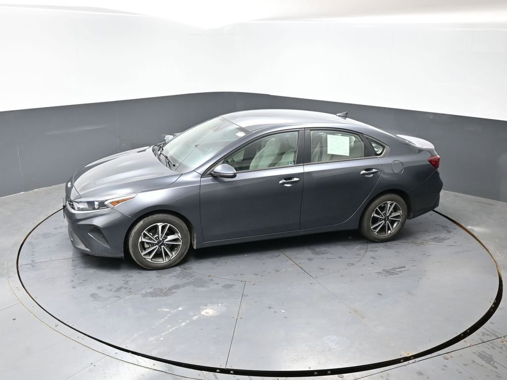 Used 2022 Kia Forte LXS w/ LXS Technology Package FWD image 18