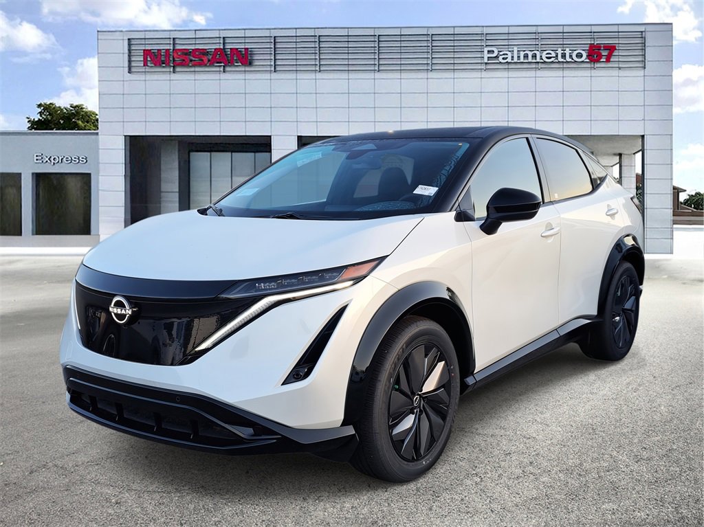 New 2025 Nissan Ariya AWD image 3