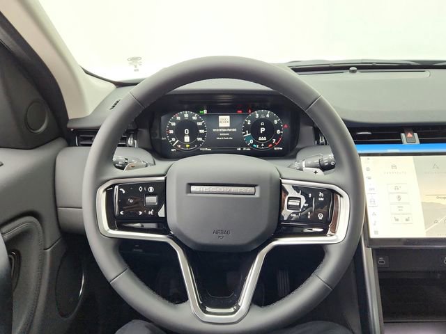 Certified 2025 Land Rover Discovery Sport S image 23